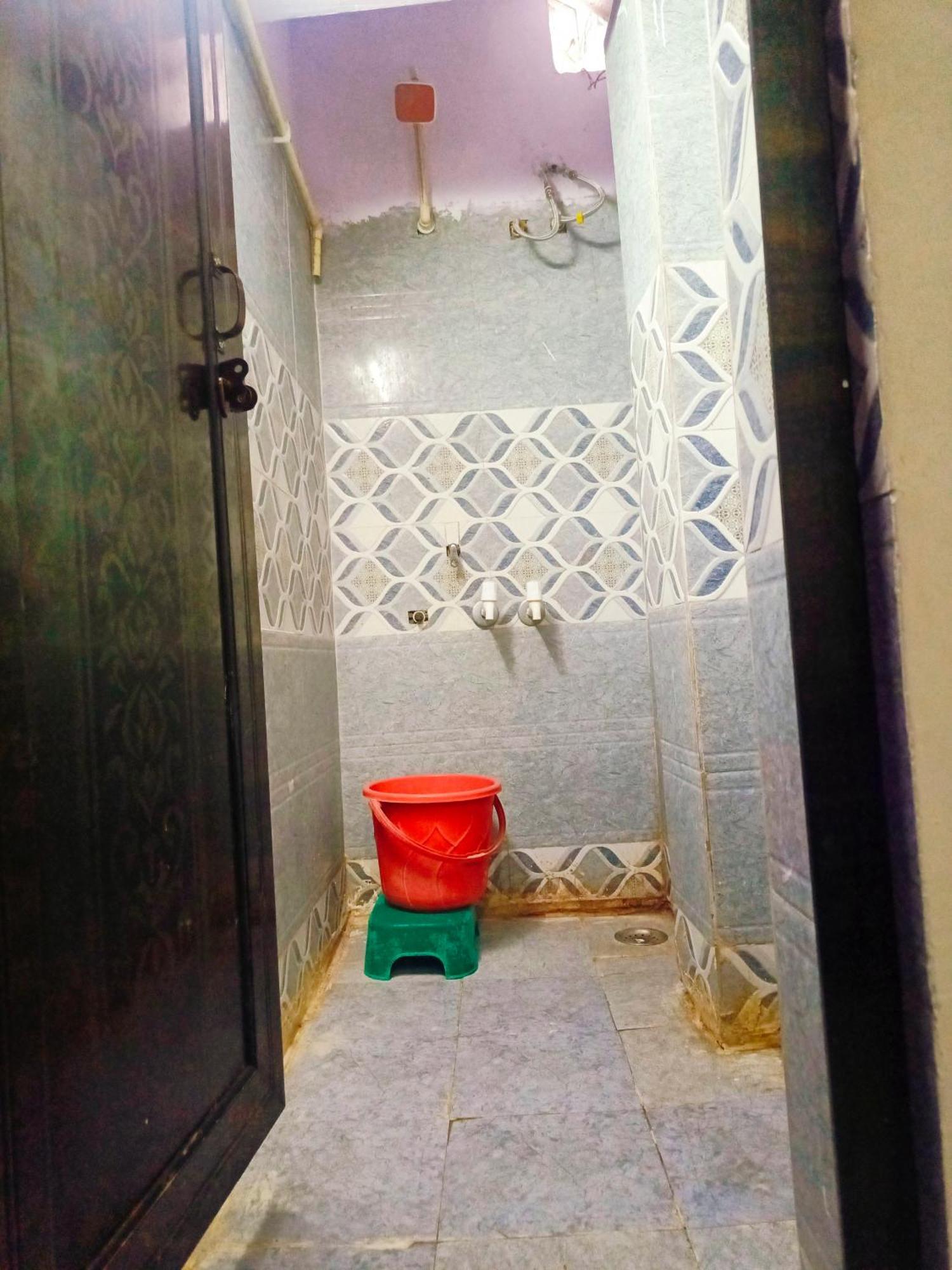 Jay Shree Radhey Home Stay Mathura Eksteriør billede